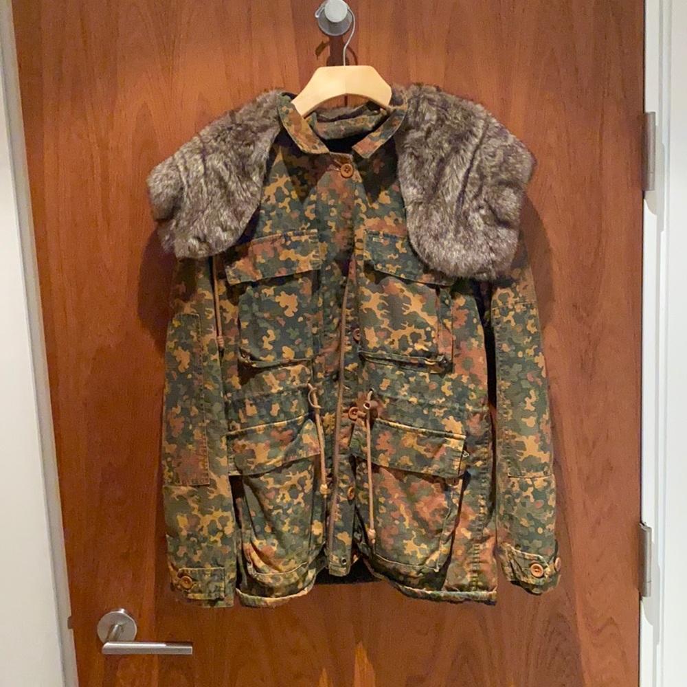 OBEY JACKET